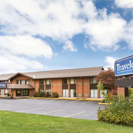 Travelodge By Wyndham Owen Sound On Εξωτερικό φωτογραφία