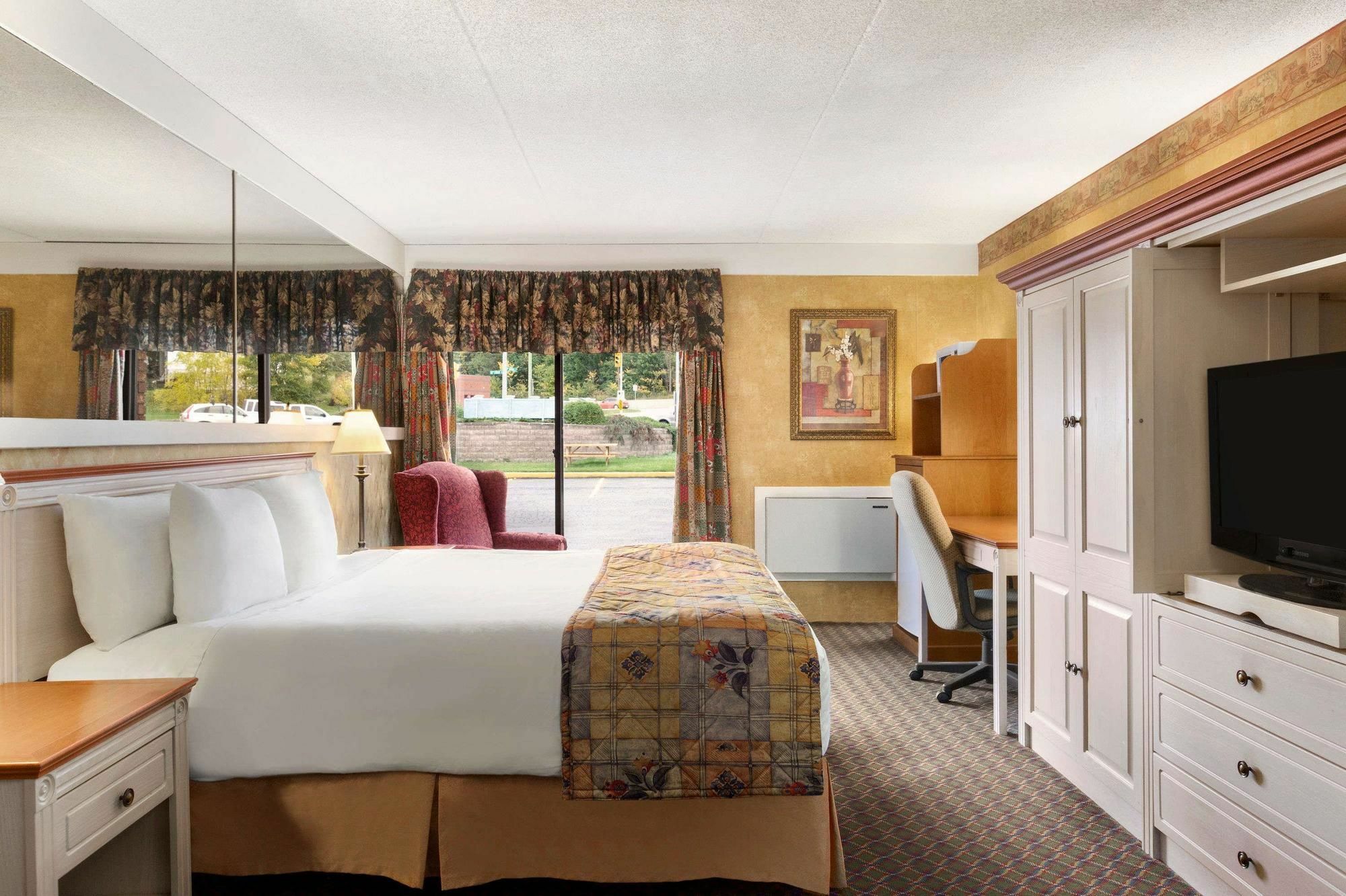 Travelodge By Wyndham Owen Sound On Εξωτερικό φωτογραφία